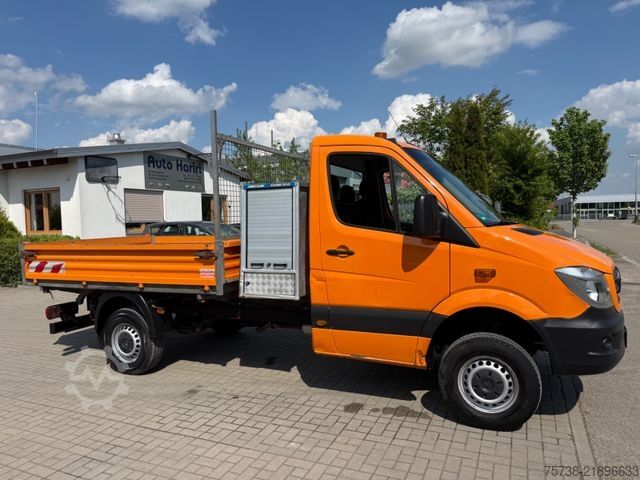 Kiepwagen bestelauto MERCEDES-BENZ Sprinter 316 CDI /4x4 Allrad/Kipper/AHK