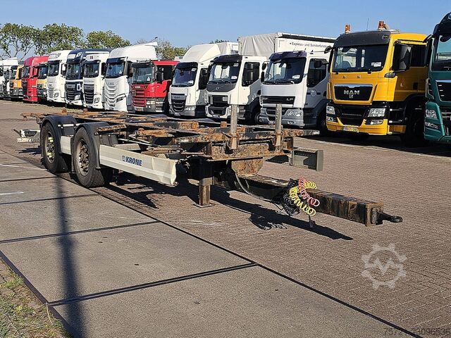 KRONE châssis interchangeable tandem avec système de changement rapide KRONE DC wechselaufbau Tandem