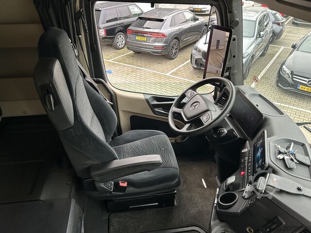 Standard tractor Mercedes-Benz Actros 1845 Bigspace / 314 dkm / Mirror Cams / ...