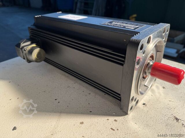 Motor INDRAMAT-Rexroth MDD090C-N-030-N2L-110GA1