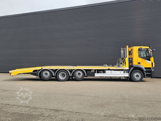 Vyprošťovací vozidlo Iveco AD320S42 8x2 / RETARDER / WINCH / AUTO-TRANSPORTER