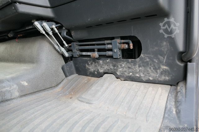 Caminhão com carroçaria intercambiável MAN 18.350 TGA 4x2, 119tkm, BDF, Klima, AHK