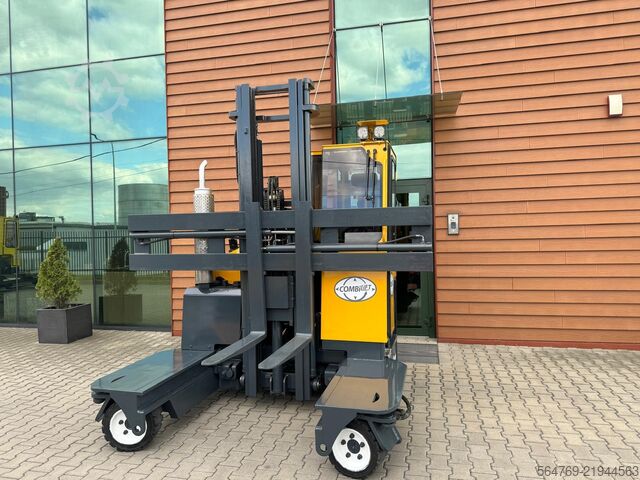 Vierwegvorkheftruck Combilift C2500 / Compact / Wide positioner