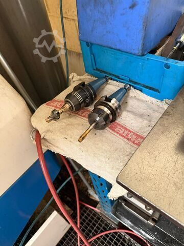 Verticale bewerkingscentrum DAEWOO MYNX 500