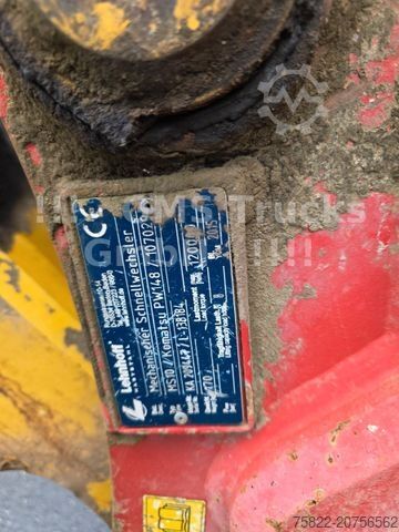 Mobile excavator KOMATSU PW 148 / NUR 5400h / Lehnhoff MS 10 / 2 Löffel