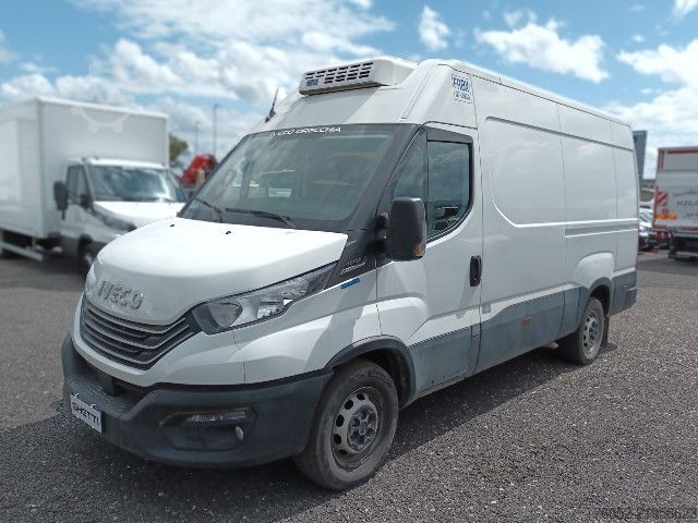 Rashladni kamion IVECO 35S14