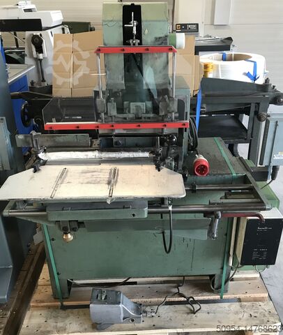 Máquina encuadernadora Hunkeler RE320VAR