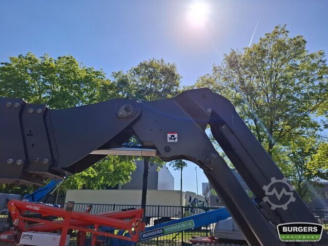 Platforma telescopică Manitou 220TJ+
