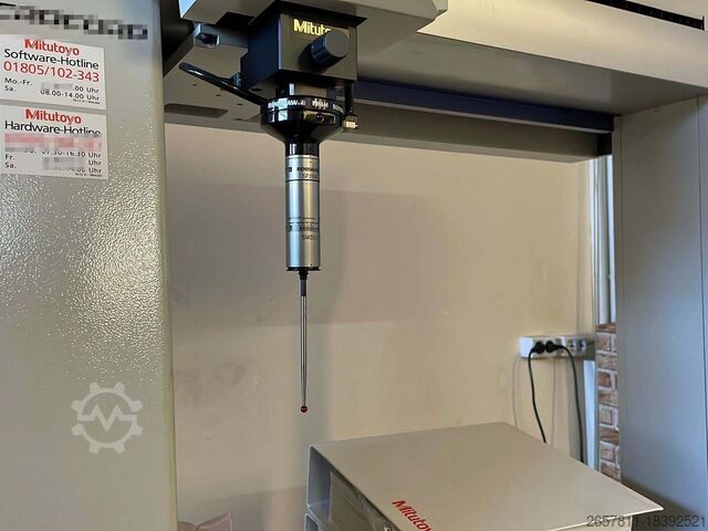 Koordinatenmessmaschine Mitutoyo Crysta Apex S544