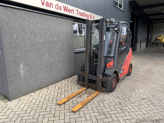  LINDE H25T-02 Triplo 470 Freelift / 3e Functie LPG 2019