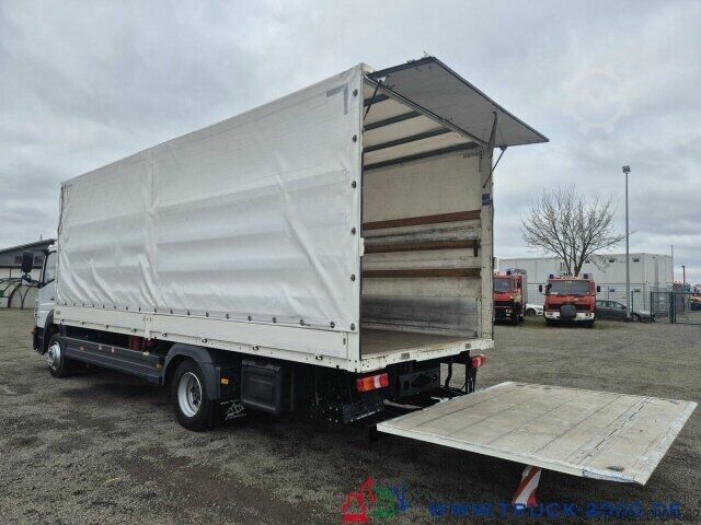 Platós teherautó ponyvával Mercedes-Benz Atego 1223 L Plane + Spriegel L+R LBW nur 114TKM
