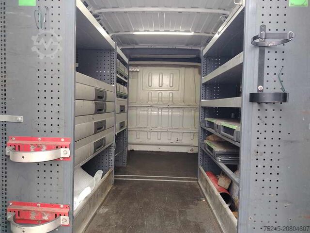 Furgon blaszak FIAT DUCATO 2.3 MJT 130 OFFICINA MOBILE