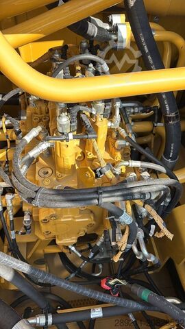 ερπυστριοφόρος εκσκαφέας CAT 374