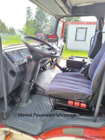 Feuerwehrfahrzeug Atego LF  8/6 Mercedes-Benz Atego 815