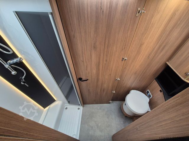 Yarı entegre karavan CHAUSSON 797 Sweet Line*MJ26*Xenon*Lithium*Arctic*Hubbett