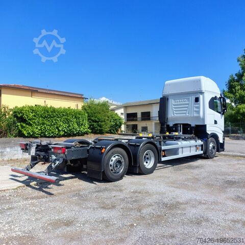 Caroserii / Șasiu Iveco S Way AS 260 S 48 Y/FP CM