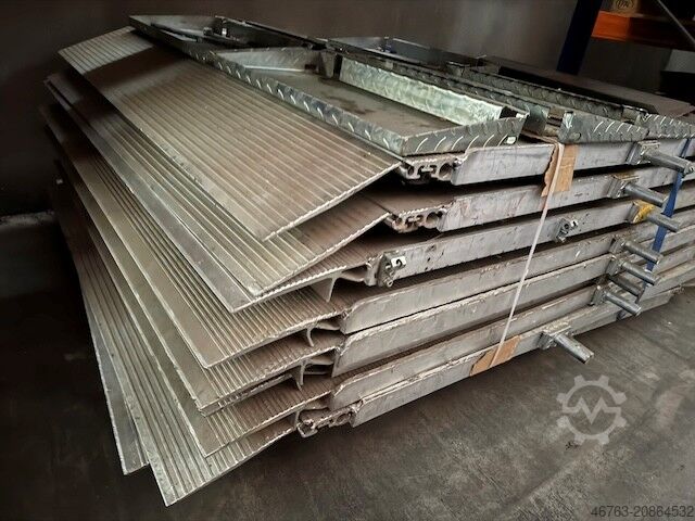 Laadbruggen unbekannt unbekannt