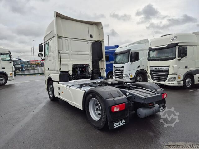 Standard-Traktor DAF XF 530 FT SUPER SPACE CAB ZF INTARDER