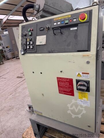 Permetező robot Fanuc P-145-