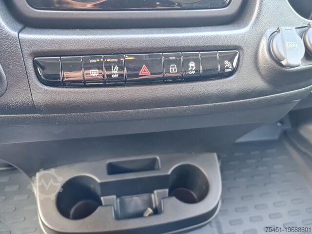 Pick-up van Opel Movano 3,5t Doka 2.2 HDI 140 L3 verstärkt AHK