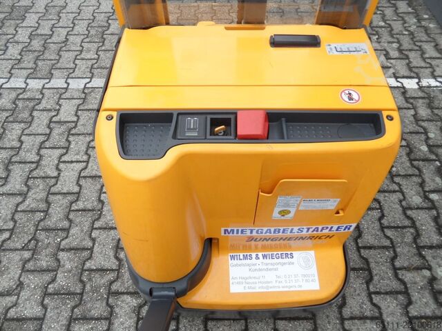 Traspallet manuale Jungheinrich EJC 214z - Initialhub (Basishub) - 5,35 m Triplex
