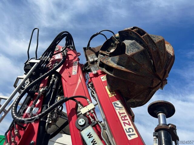 Semiremorcă cu macara montată pe camion TECNOKAR SEMIRIMORCHIO TECNOKAR SCARRABILE CON GRU