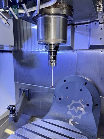 Verticale bewerkingscentrum HAAS umc 750