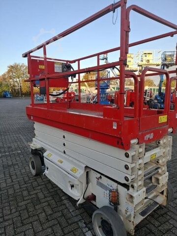 Ollós emelő JLG 2646ES