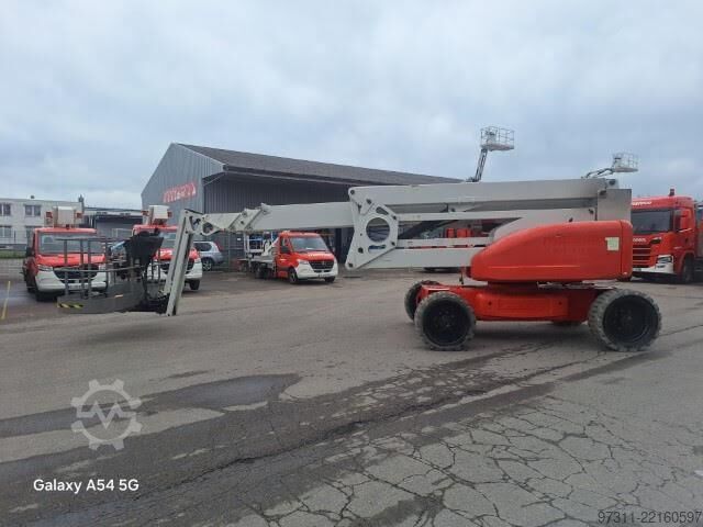 Csuklós teleszkópos munkaállvány Niftylift HR28 HYBRID 4X4