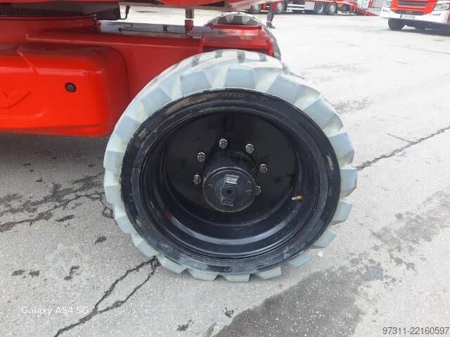 Csuklós teleszkópos munkaállvány Niftylift HR28 HYBRID 4X4