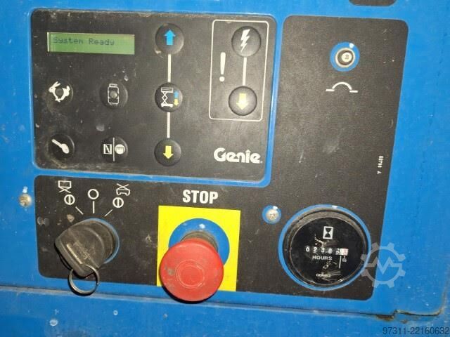 Ollós emelő Genie GS-4390 RT