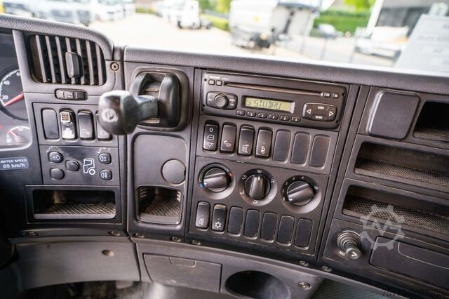 Camião basculante com grua SCANIA R400 - EFFER 210-4S