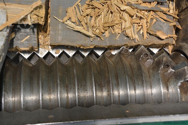 Eenschachts shredder Schuko ZM 700