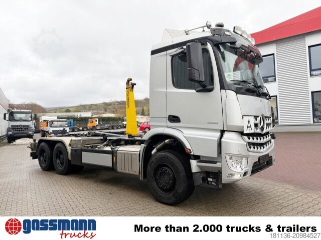 Haakarm vrachtwagen Mercedes-Benz Arocs 3351 LK 6x4, Bi-Xenon
