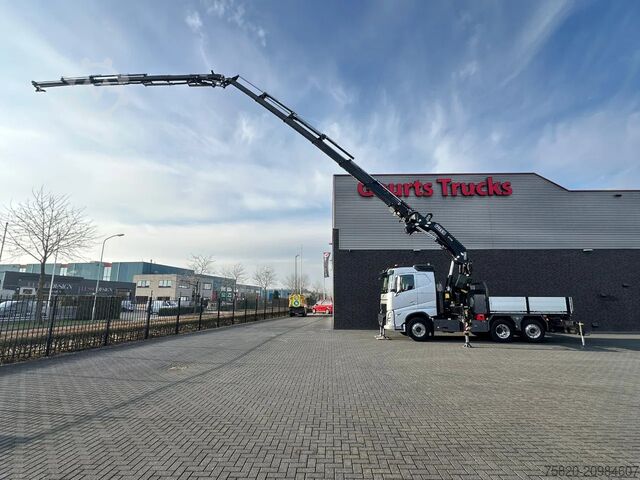 Ciężarówka z dźwigiem Volvo FH 520 6X2 TREKKER/TRACTOR/SZM MET FASSI F710RA...
