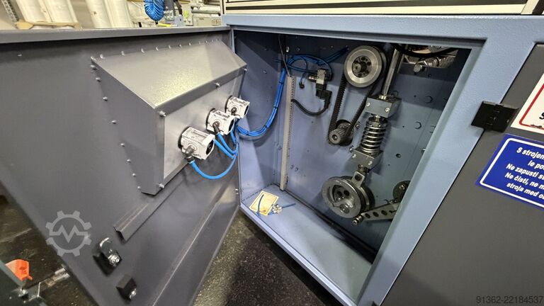 Máquina de processamento de película Öz-mak Plastik Makina ÖZM 85 LX UNIVERSAL BAG CUTTING MACHINE