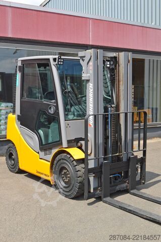 Gaffeltruck Jungheinrich DFG 425s