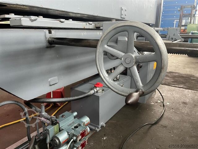 Zwenkbare buigmachine - hydraulisch RAS 69.20