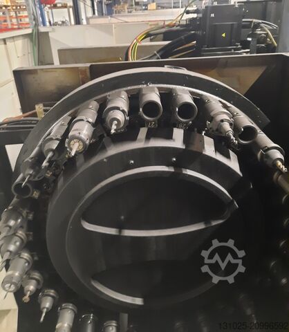 Függőleges megmunkáló központ MAZAK VTC-530C