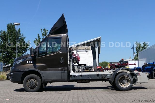 Véhicule tracteur IVECO 50C21T Daily Citysattel Klimaautomatik Euro 6