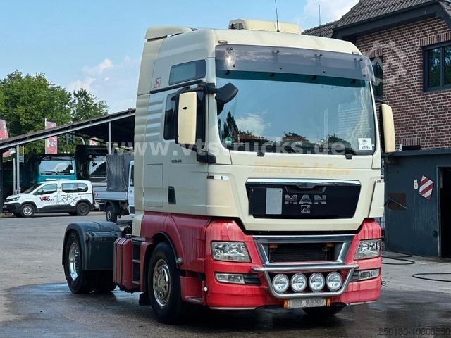 Standard nyergesvontató MAN TGX 18.480 Retarder Voll/Luft Euro 5 Alu Felgen