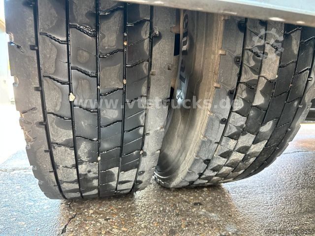 Standard nyergesvontató MAN TGX 18.480 Retarder Voll/Luft Euro 5 Alu Felgen