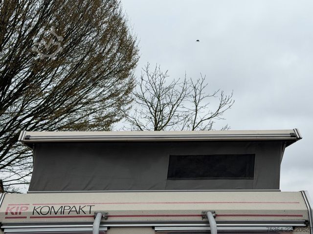 Lakókocsi KIP Kompakt KK 400 EK Wohnwagen Hubdach Küche