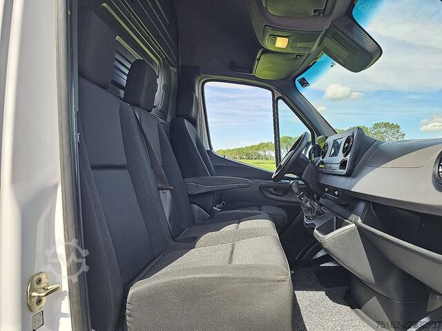 High-roof van MERCEDES-BENZ SPRINTER 516 CDI 4X4 ALLRAD L2H2