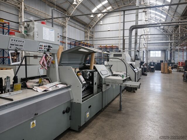 Binder with collating machines Muller Martini Corona 3010 C15-31