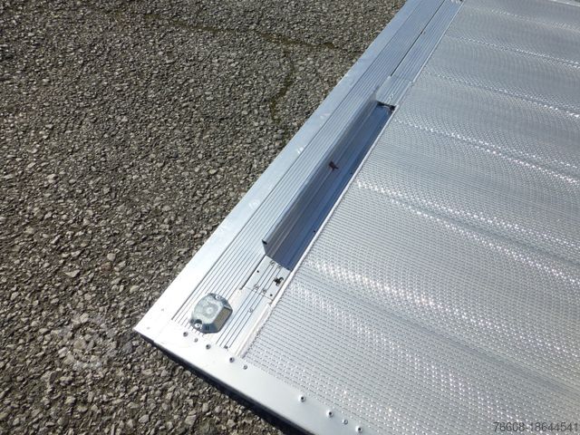 Ponyvával szerelt furgon RENAULT NEW Master Pritsche Plane LBW Premium 2025