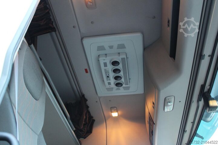 Τυπική μονάδα τράκτορα Daf XF  480 SC Retarder   Standklima  Kühlbox