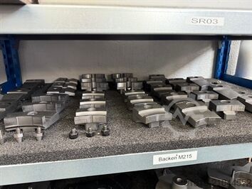 CNC εσωτερική και εξωτερική λειαντική μηχανή DVS UGRIND 800