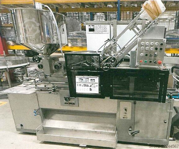 Mașină de umplere volumetrică complet automată DEVREE V200