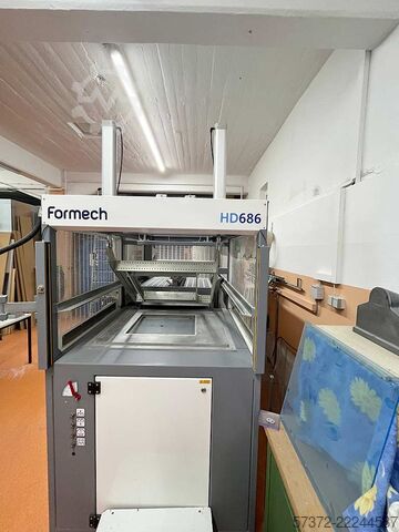 Mașină de termoformare Formech HD 686